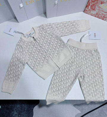 Makersluxe - Baby Clothes - 194