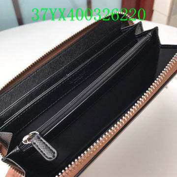 Makersluxeras - CAH Wallet - 097