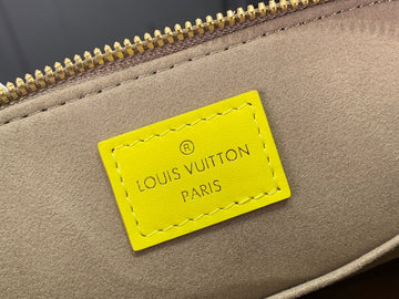 Makersluxe - Louis Vuittons  - 15629