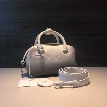 Makersluxes - Latest - 6098