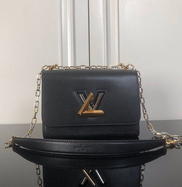 LOV - MLB - 737