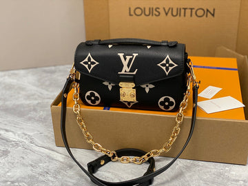 LOV - MLB - 042