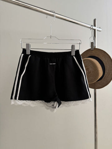 Makersluxe - MMU Women Clothes - 600