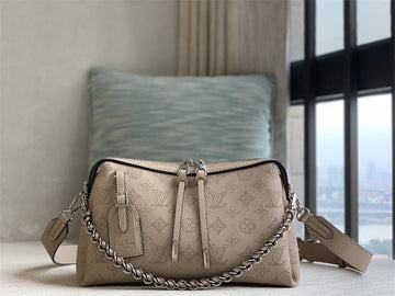 Makersluxe - LOV Bags - 005