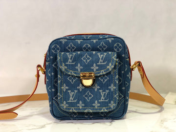 LOV - MLB - 923