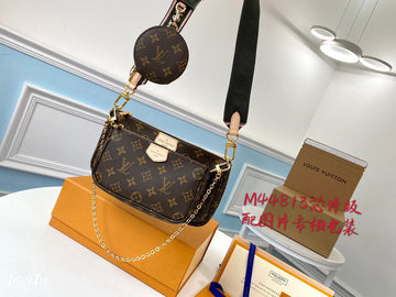 Makersluxeras - Latest - 1749