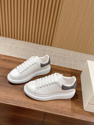 Makersluxe - AQ Women Shoes - 019