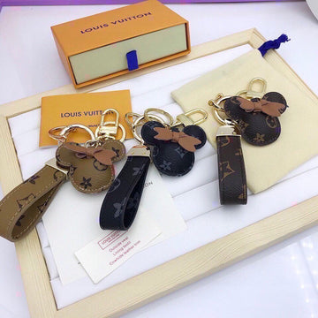 Makersluxe - Mix Keychains - 594