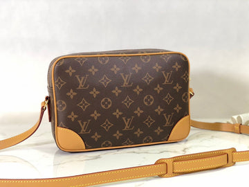 LOV - MLB - 890