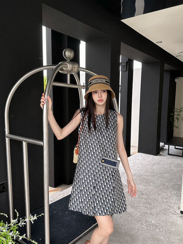 Makersluxe - ALW Women Clothes - 179