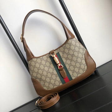 Makersluxes - Latest - 9852