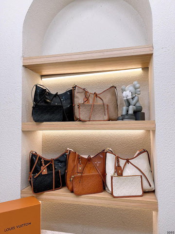 Makersluxe - Louis Vuittons  - 15109