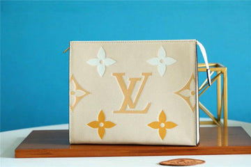 Makersluxe Fashion Lu-Vi bags - 8940