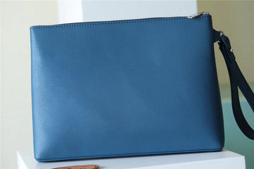 Makersluxe - Louis Vuittons  - 10749