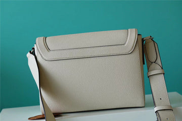 Makersluxe - Louis Vuittons  - 10262