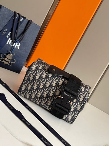 MLB- Makersluxe Bags - DIR - 609
