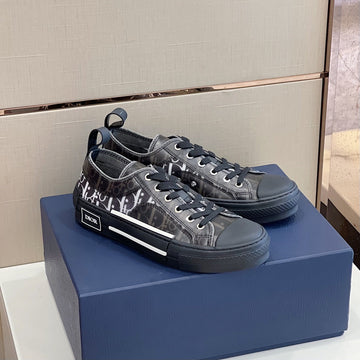 MLB- Makersluxe Shoes - DIR - 1081