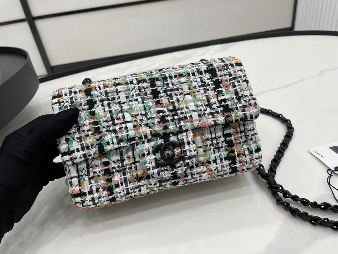 Chanel - Luxury Bag - CHL - 518
