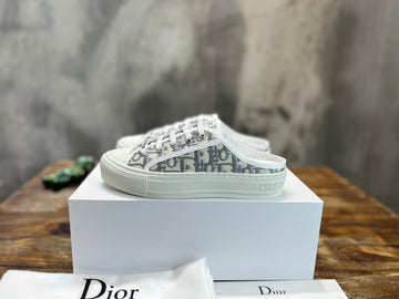 MLB- Makersluxe Shoes - DIR - 551