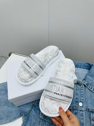 MLB- Makersluxe Shoes - DIR - 520