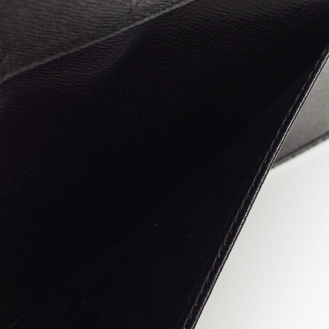 LOUIS VUITTON Black Epi Leather Bifold Long Wallet